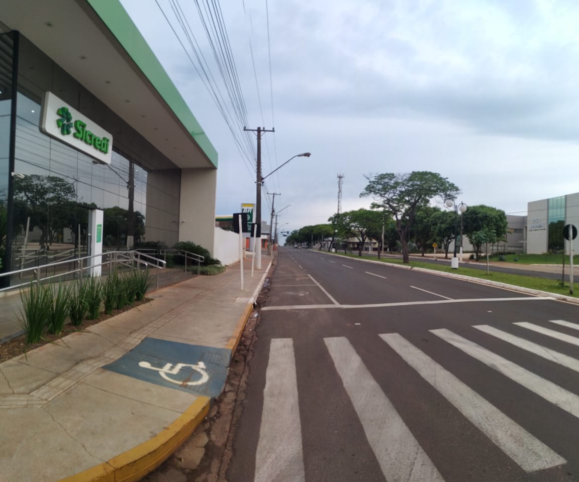 Agência da Sicredi Centro-Sul MS fica na Avenida Moura Andrade, em frente à Prefeitura Municipal – Foto: Jornal da Nova